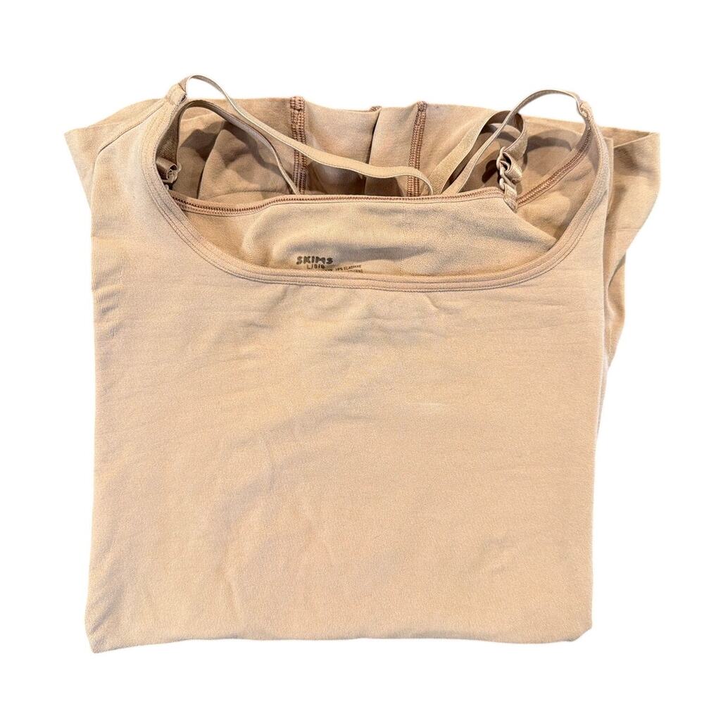 NWOT SKIMS Sculpting Bodysuit Butt Cinch Adjustable Straps, Beige, Size Large